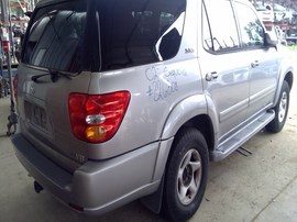 2002 TOYOTA SEQUOIA, SILVER, SR5 MODEL, AT ,2WD,   Z26308